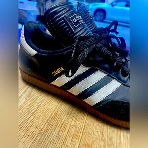 Men’s Adidas Sambas